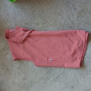 Figs technical collection rafaela oversized scrub top size large